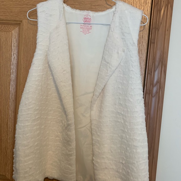 Faded Glory Other - Soft white vest and black vest